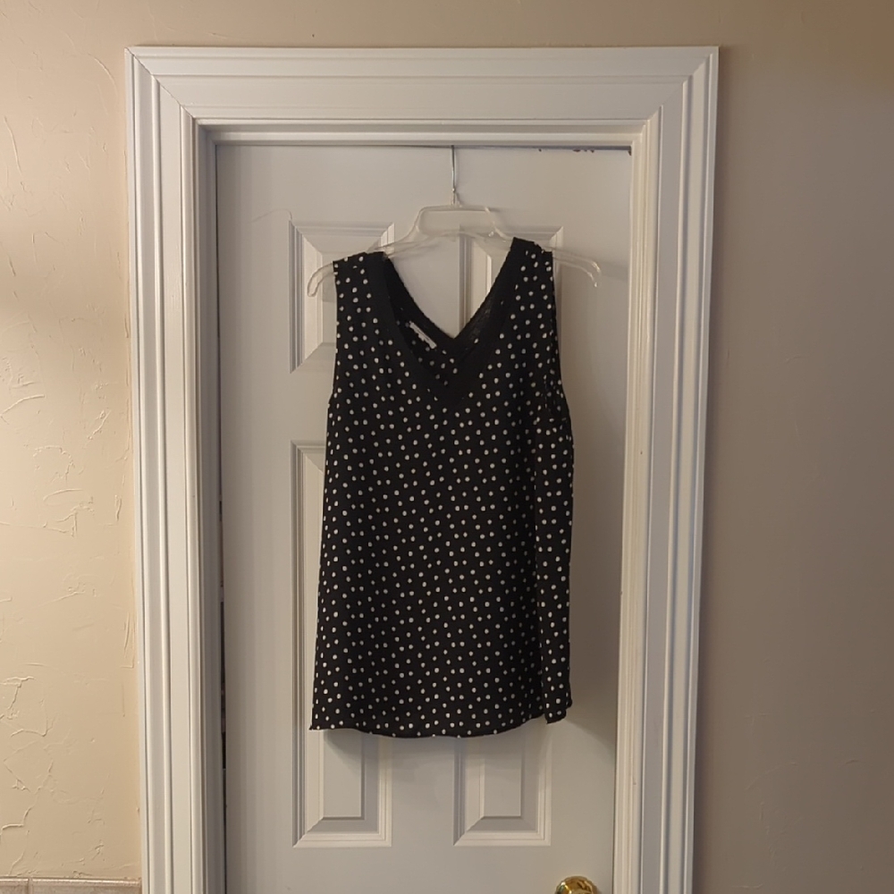 Maurices Black Polka Dot V-Neck Sleeveless Top